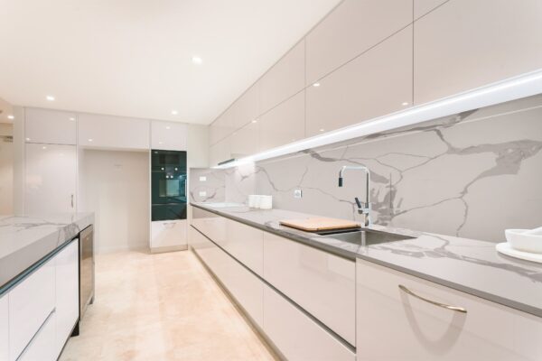 Calacatta Statuario (BookMatched) - Image 2